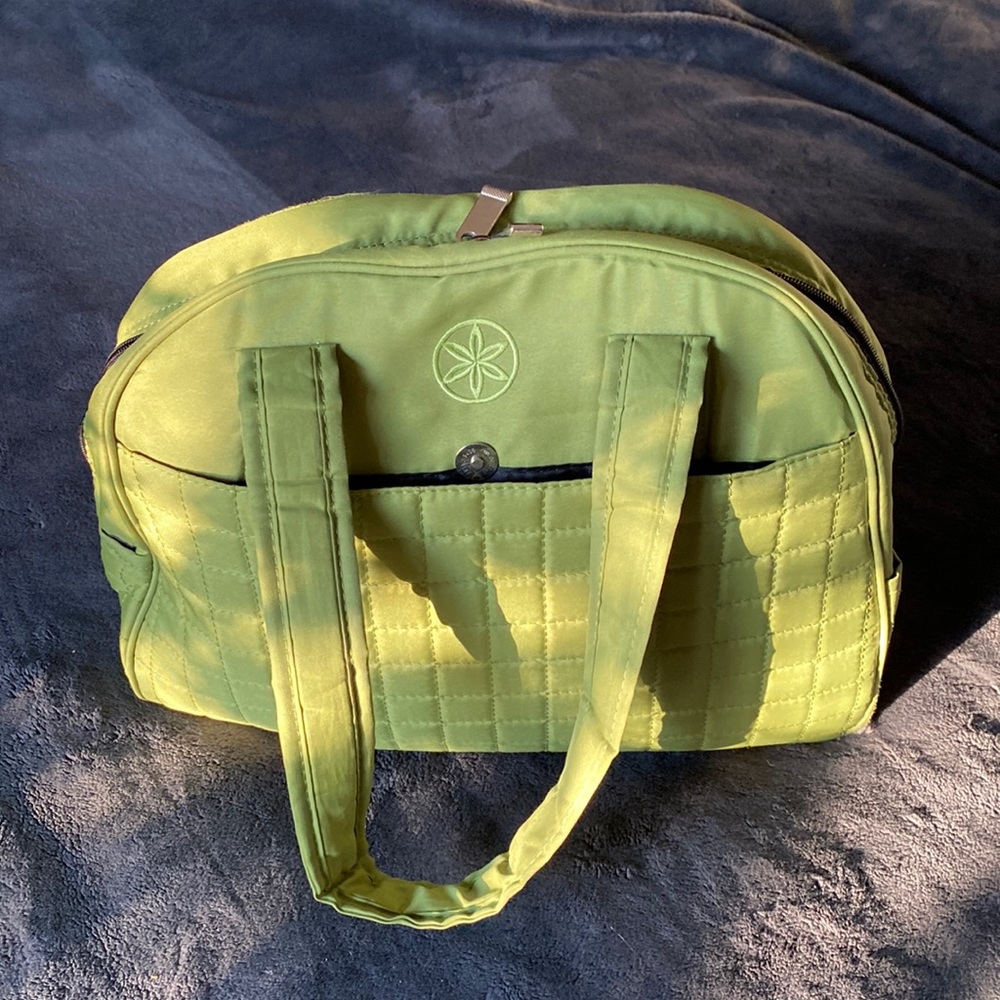 Gaiam Yoga Bag with straps